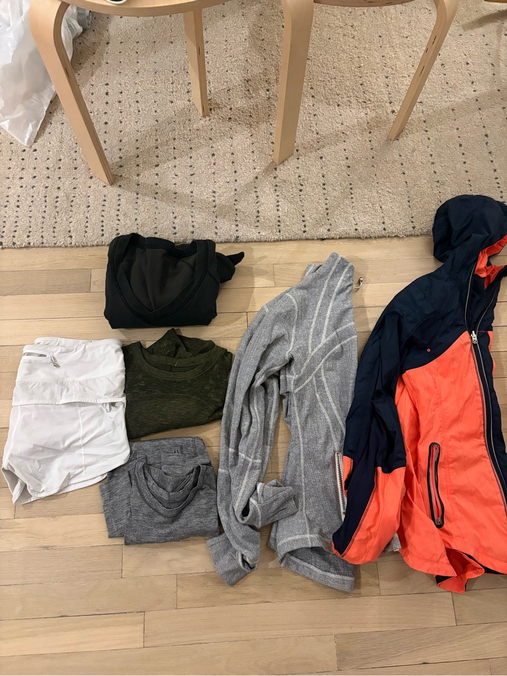 Lululemon Bundle Sz 4 (define jacket, windbreaker, sweater, two swiftly tees)